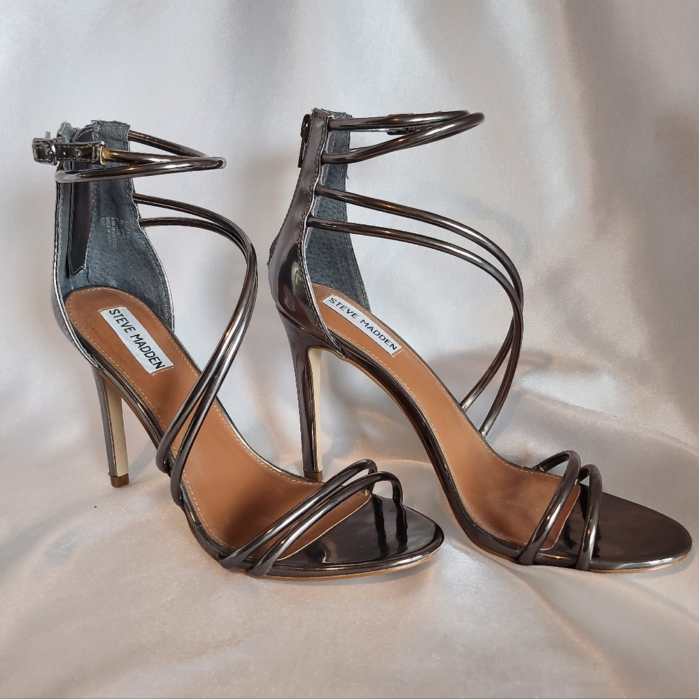 Steve Madden Gunmetal Patent Tube Strappy Heel